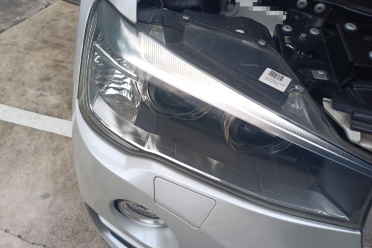 Used BMW X4 2014 xDrive20i X Design Package Right Front Headlight