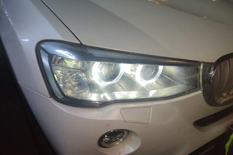 Used BMW X4 2014 xDrive20i X Design Package Right Front Headlight