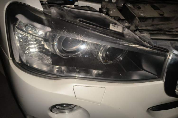 Used BMW X4 2014 xDrive20i X Design Package Right Front Headlight