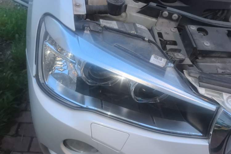 Used BMW X4 2014 xDrive20i X Design Package Right Front Headlight