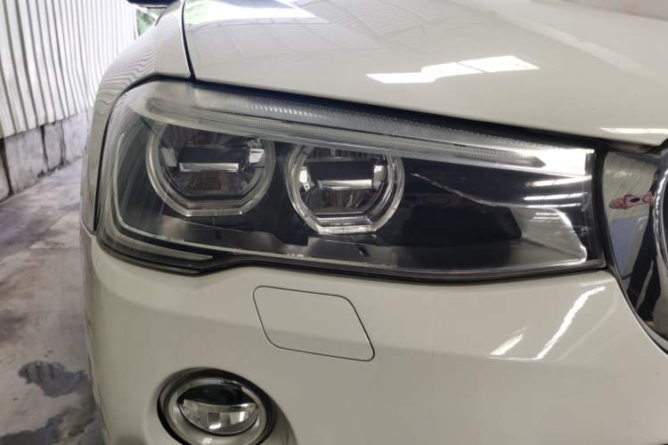 Used BMW X4 2014 xDrive35i M Sport model Right Front Headlight