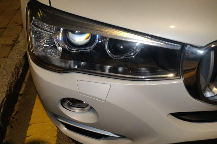 Used BMW X4 2014 xDrive20i X Design Package Right Front Headlight