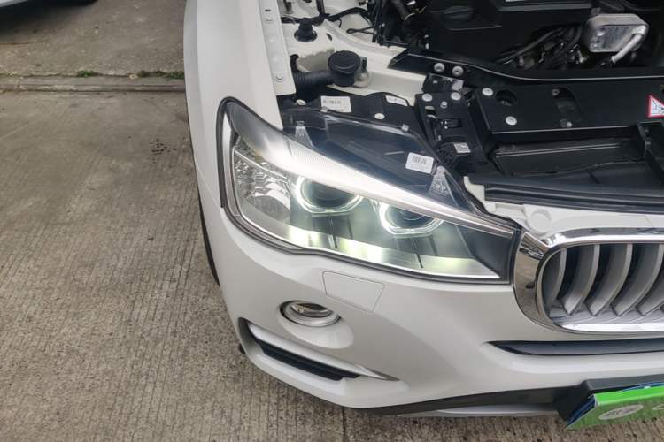 Used BMW X4 2014 xDrive20i X Design Package Right Front Headlight