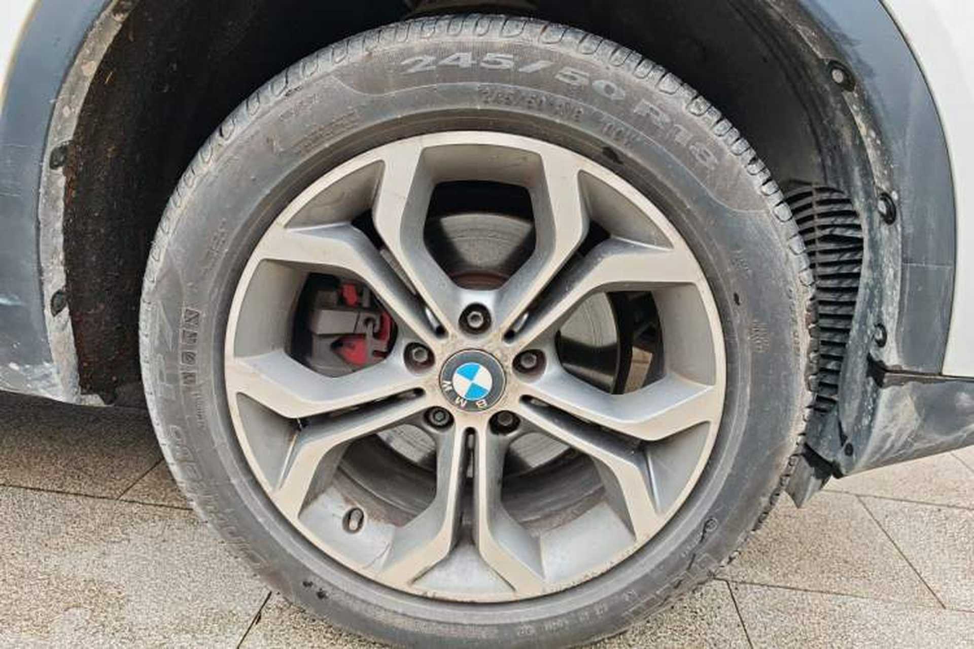 Used BMW X4 2014 xDrive20i X Design Package Right Front Wheel Hub