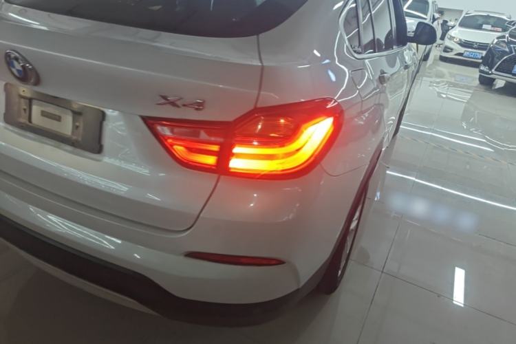 Used BMW X4 2014 xDrive28i Leading Model Right Rear Taillight
