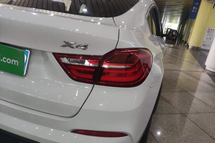 Used BMW X4 2014 xDrive28i Leading Model Right Rear Taillight