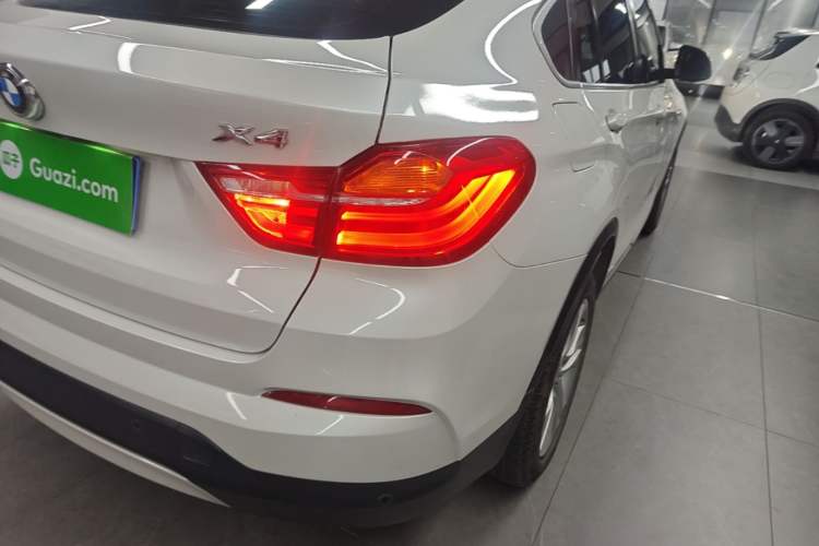 Used BMW X4 2014 xDrive28i Leading Model Right Rear Taillight