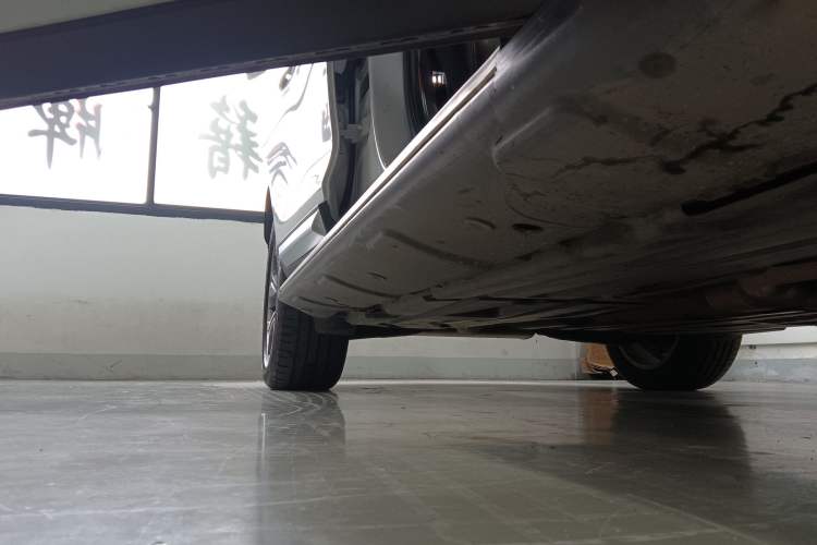 Used BMW X4 2014 xDrive20i X Design Package Right Side Sill