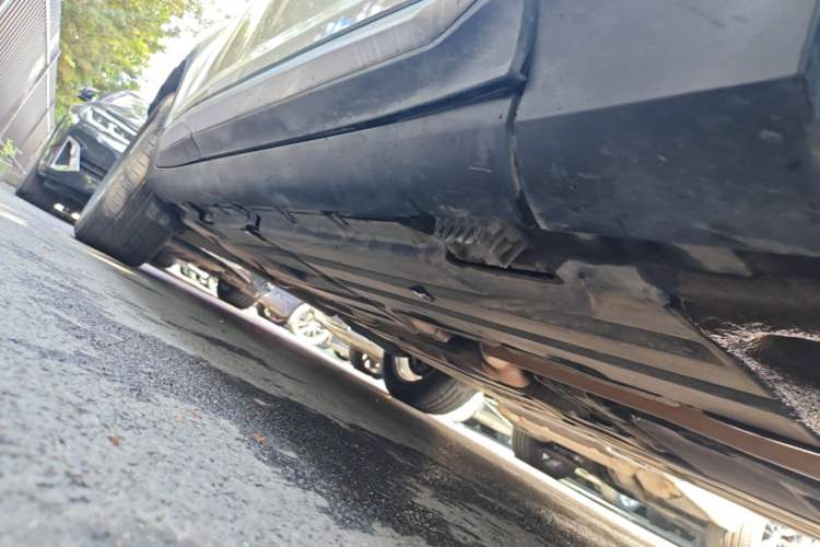 Used BMW X4 2014 xDrive20i X Design Package Right Side Sill