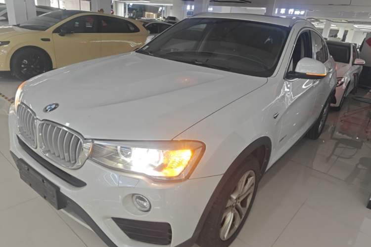 Used BMW X4 2014 xDrive28i Leading Model Guazi used car, China used car export, Used car for sale, Used BMW cars, Cheapest cars for sale
