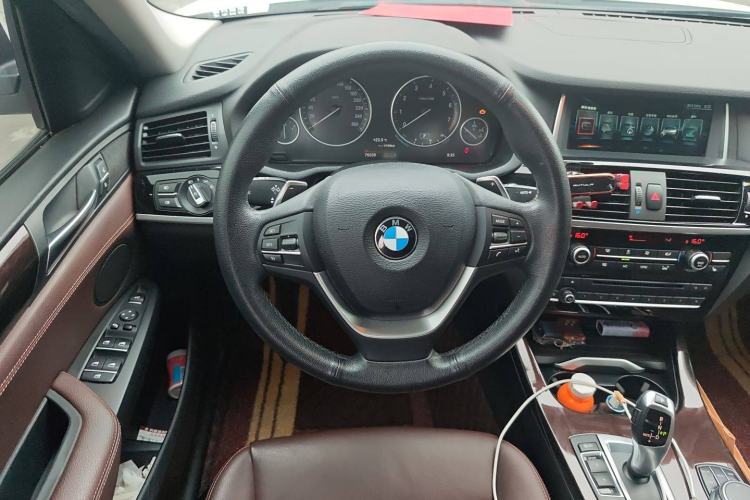 Used BMW X4 2014 xDrive20i X Design Package Steering Wheel