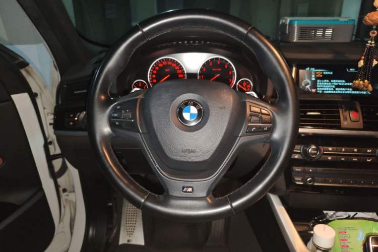 Used BMW X4 2014 xDrive35i M Sport model Steering Wheel