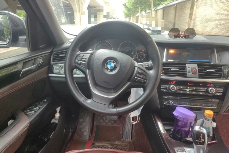 Used BMW X4 2014 xDrive20i X Design Package Steering Wheel