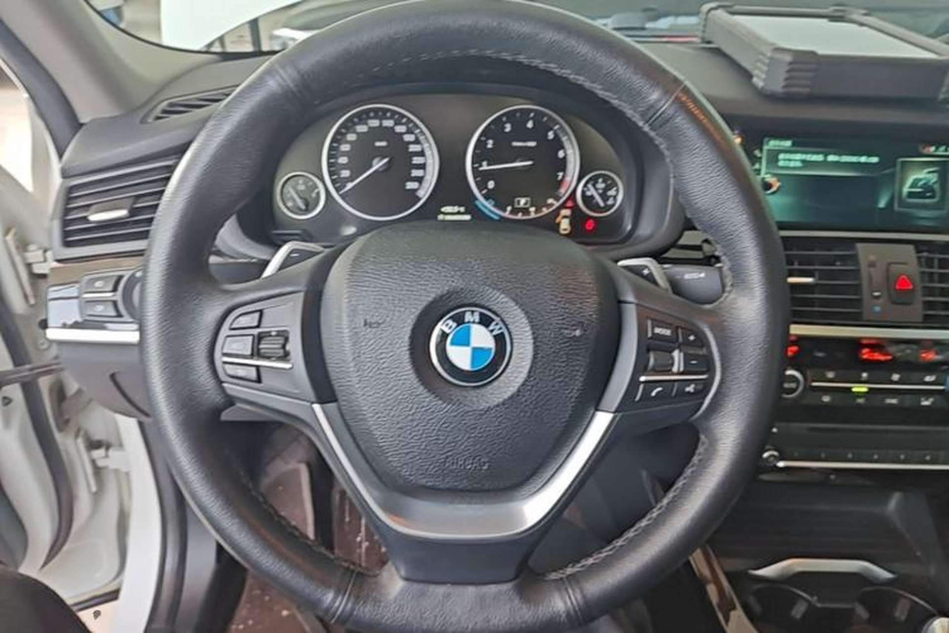 Used BMW X4 2014 xDrive20i X Design Package Steering Wheel