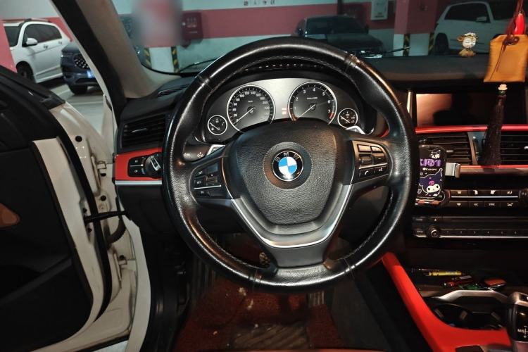 Used BMW X4 2014 xDrive20i X Design Package Steering Wheel