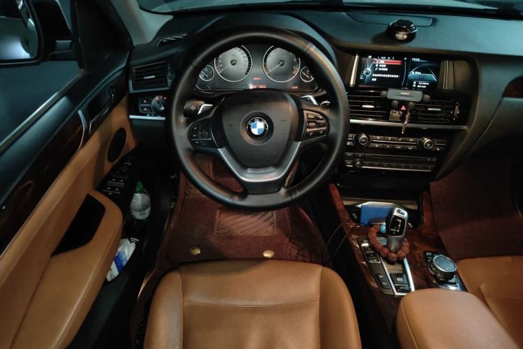 Used BMW X4 2014 xDrive20i X Design Package Steering Wheel