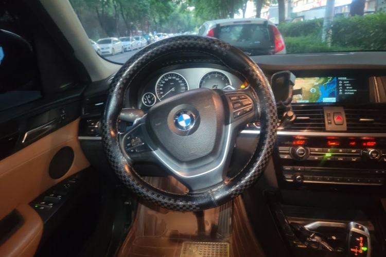 Used BMW X4 2014 xDrive20i X Design Package Steering Wheel