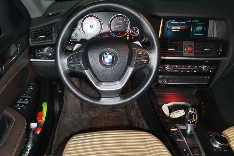 Used BMW X4 2014 xDrive20i X Design Package Steering Wheel
