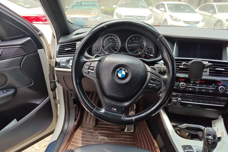 Used BMW X4 2014 xDrive28i M Sport Edition Steering Wheel