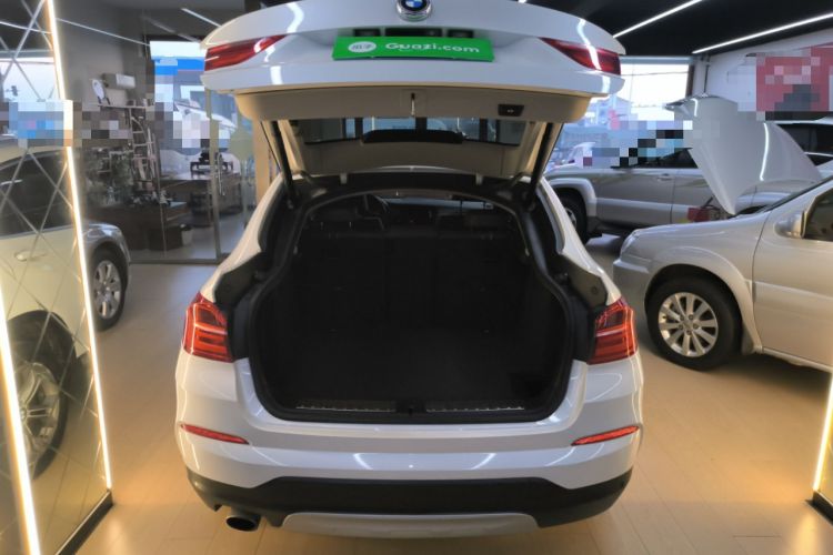 Used BMW X4 2014 xDrive20i X Design Package Trunk
