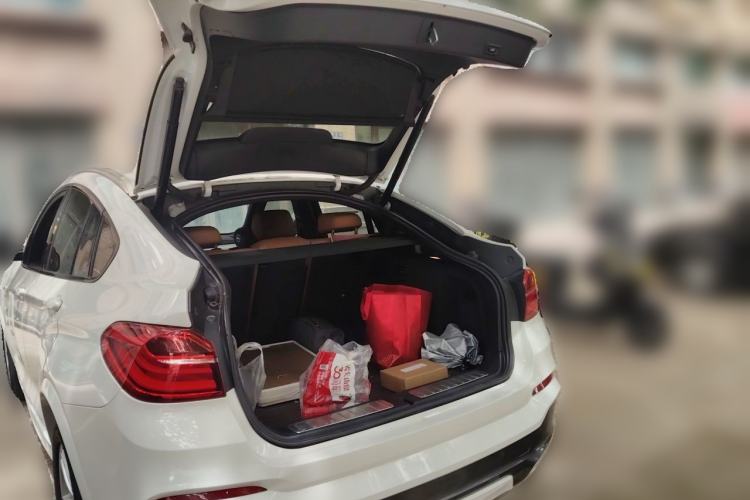 Used BMW X4 2014 xDrive28i M Sport Edition Trunk