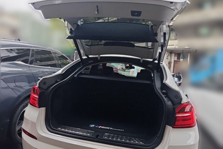 Used BMW X4 2014 xDrive20i X Design Package Trunk