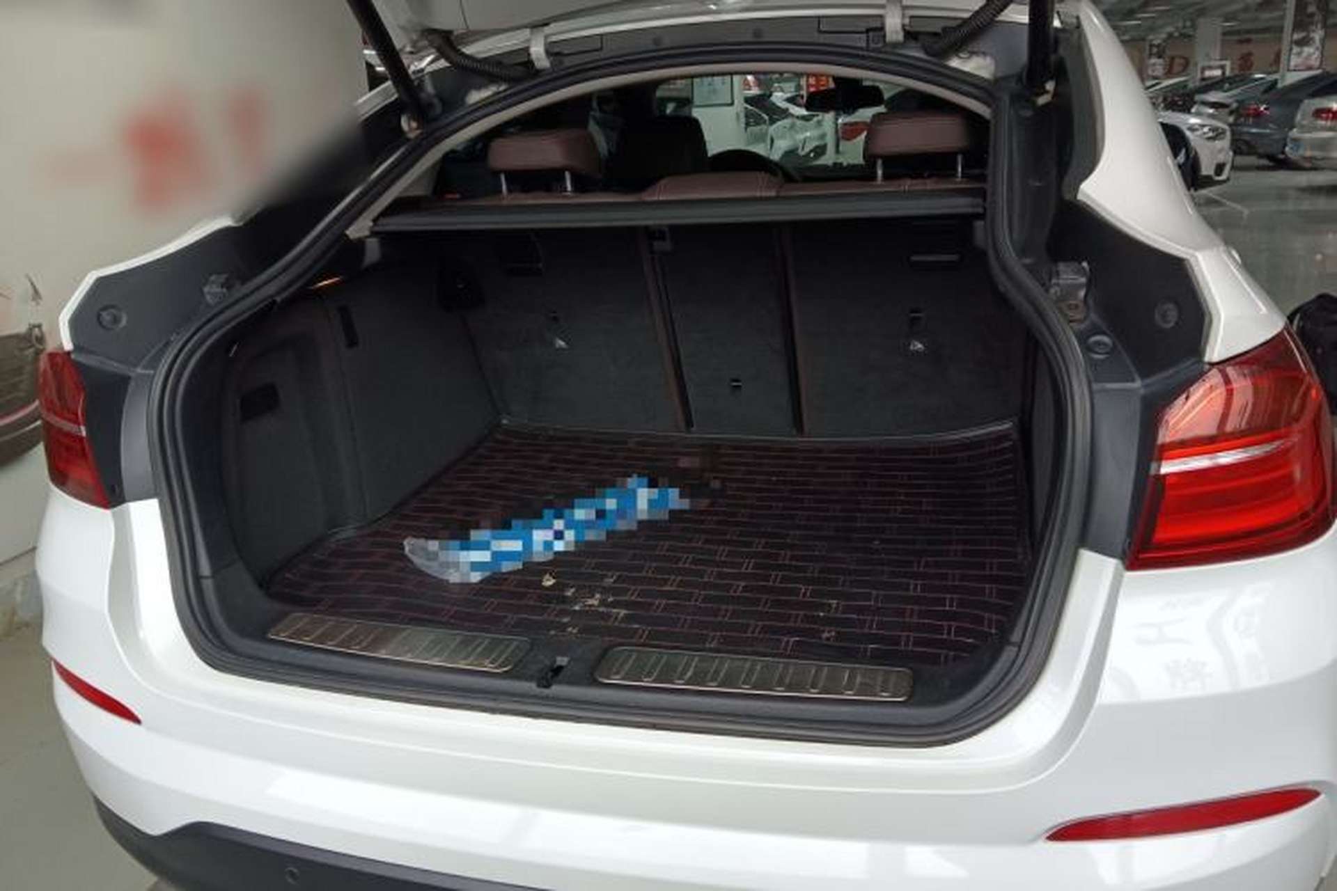 Used BMW X4 2014 xDrive20i X Design Package Trunk