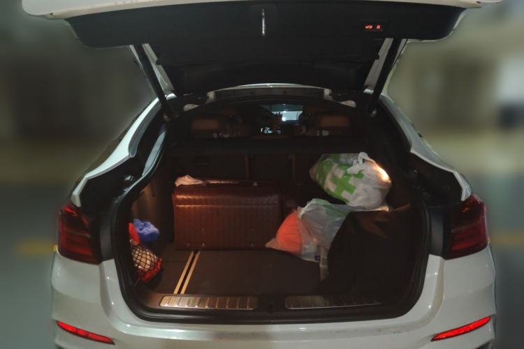 Used BMW X4 2014 xDrive35i M Sport model Trunk