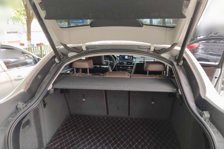 Used BMW X4 2014 xDrive20i X Design Package Trunk