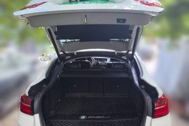 Used BMW X4 2014 xDrive20i X Design Package Trunk