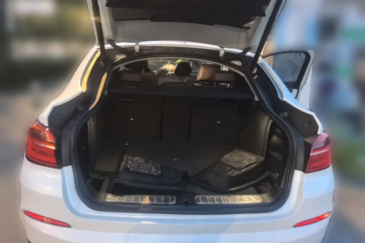 Used BMW X4 2014 xDrive20i X Design Package Trunk