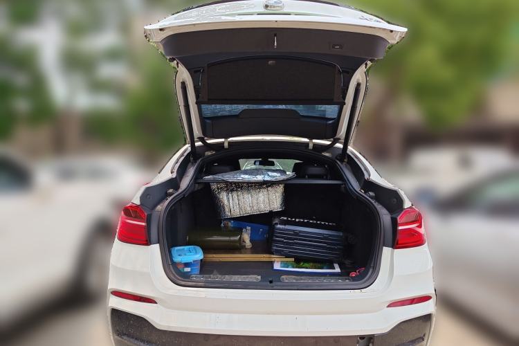 Used BMW X4 2014 xDrive28i M Sport Edition Trunk