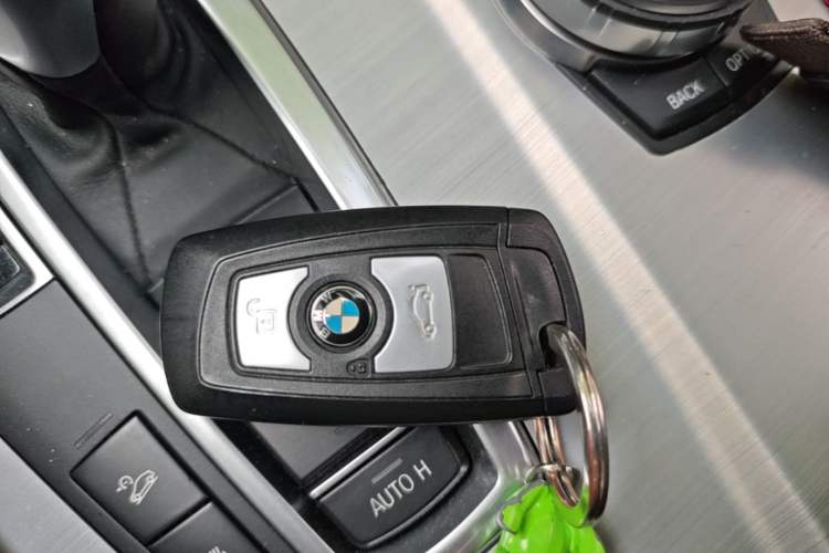 Used BMW X4 2014 xDrive28i Leading Model Vehicle Key