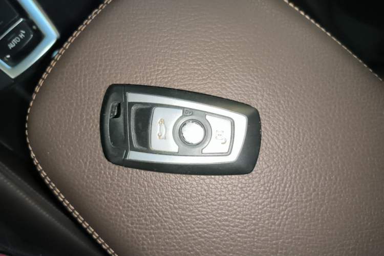 Used BMW X4 2014 xDrive20i X Design Package Vehicle Key