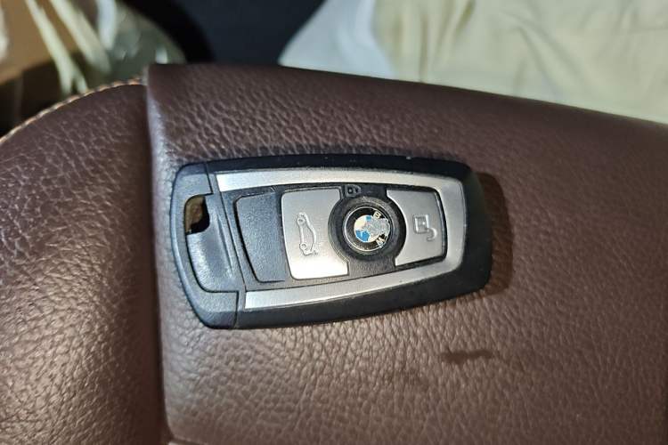 Used BMW X4 2014 xDrive20i X Design Package Vehicle Key