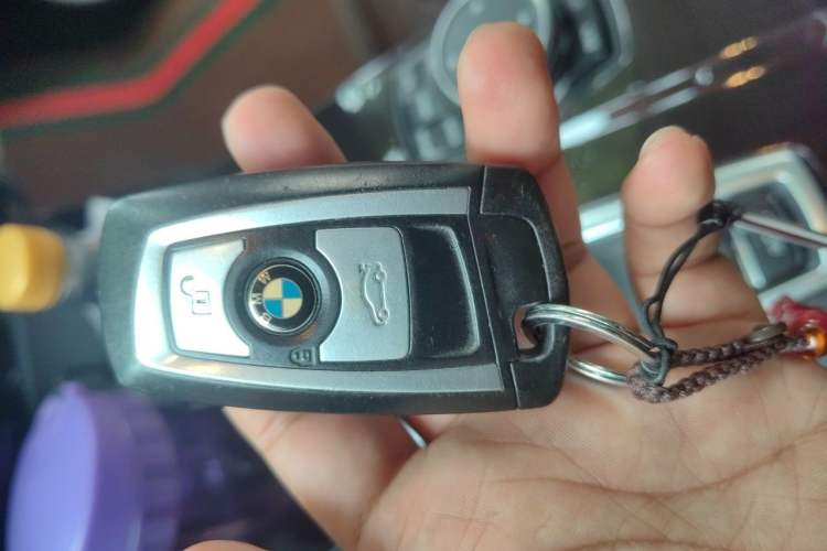 Used BMW X4 2014 xDrive20i X Design Package Vehicle Key