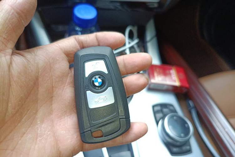Used BMW X4 2014 xDrive28i Leading Model Vehicle Key