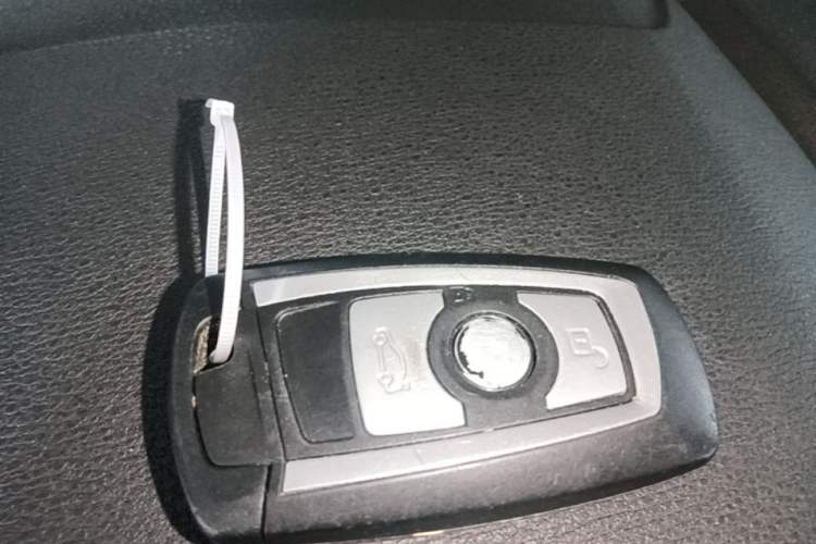 Used BMW X4 2014 xDrive20i X Design Package Vehicle Key