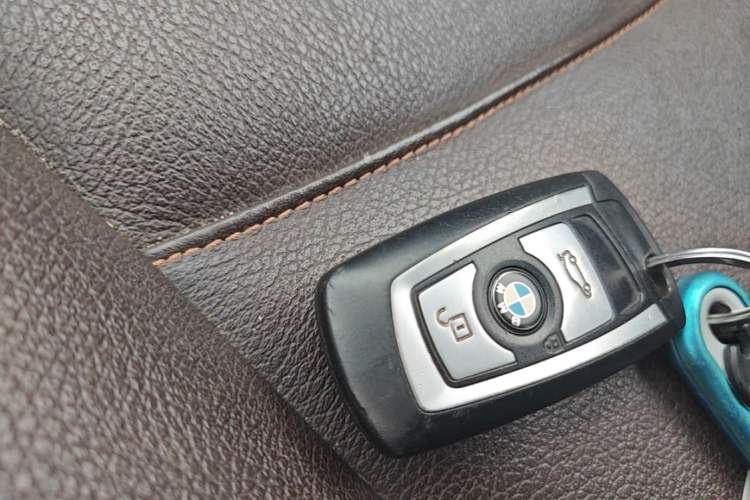 Used BMW X4 2014 xDrive20i X Design Package Vehicle Key