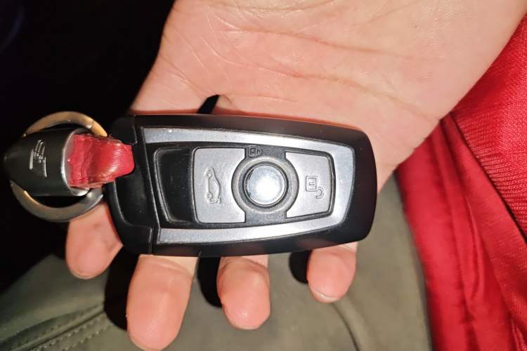 Used BMW X4 2014 xDrive20i X Design Package Vehicle Key