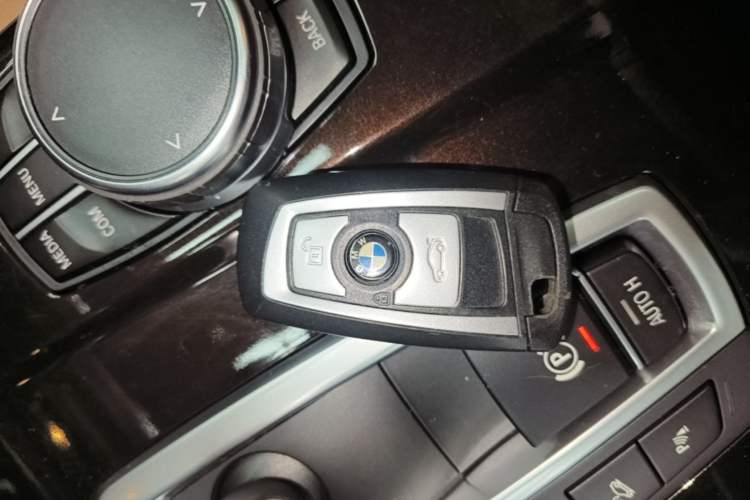 Used BMW X4 2014 xDrive20i X Design Package Vehicle Key