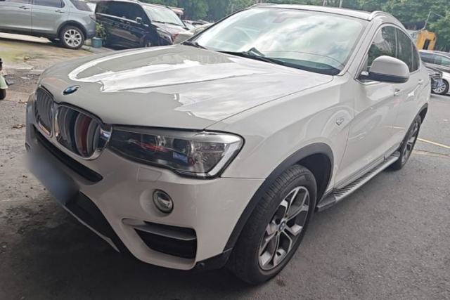 Ojetý BMW X4 2014 xDrive20i X Design Package