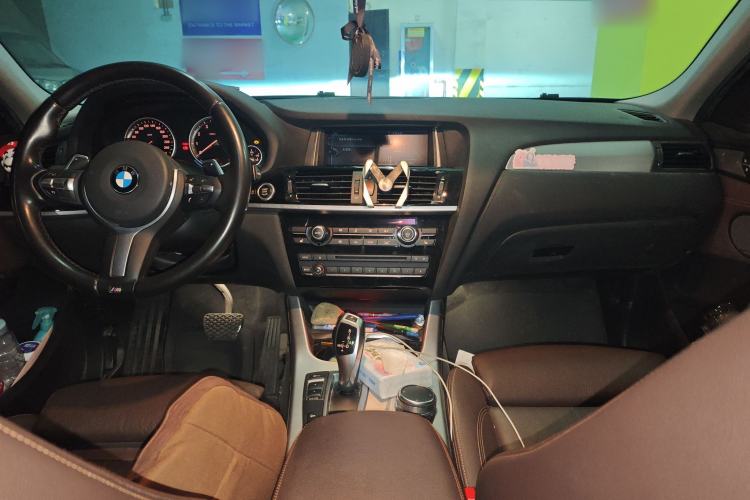 Used BMW X4 2016 xDrive20i M Sport Edition Center Console
