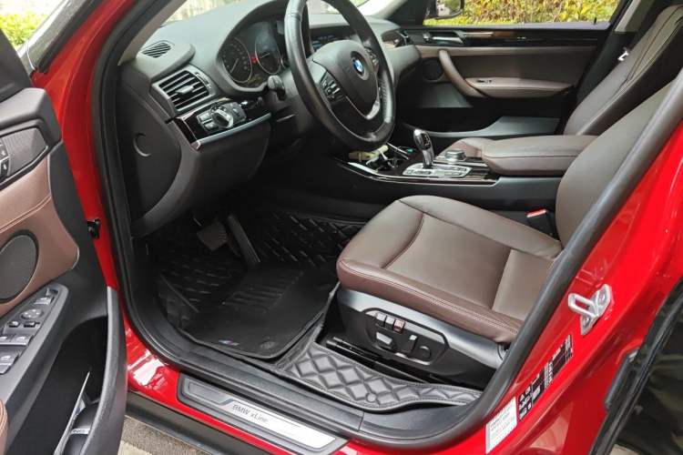 Used BMW X4 2016 xDrive20i M Sport Edition Driver Seat