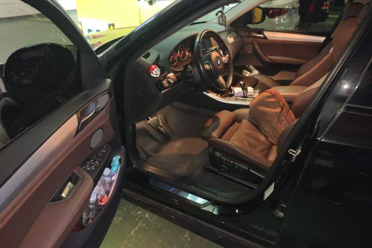 Used BMW X4 2016 xDrive20i M Sport Edition Driver Seat