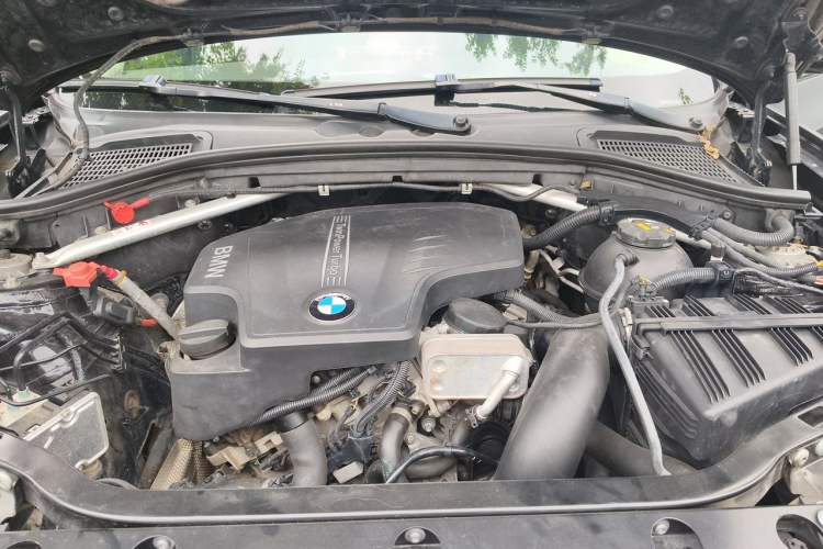 Used BMW X4 2016 xDrive20i M Sport Edition Engine Bay