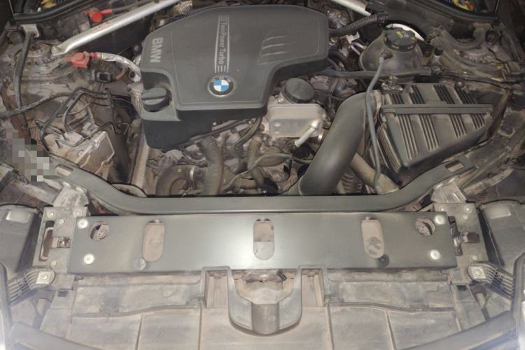 Used BMW X4 2016 xDrive20i M Sport Edition Engine Bay