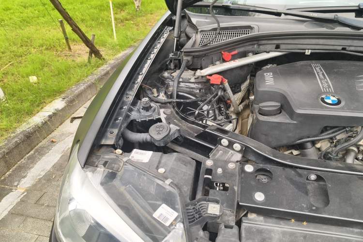 Used BMW X4 2016 xDrive20i M Sport Edition Engine Bay Right