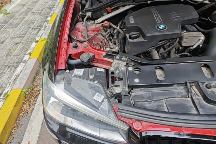 Used BMW X4 2016 xDrive20i M Sport Edition Engine Bay Right