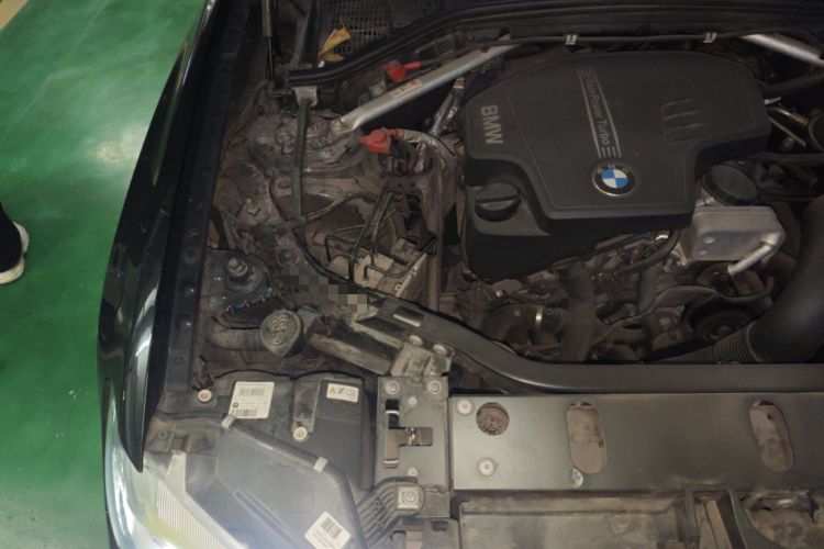 Used BMW X4 2016 xDrive20i M Sport Edition Engine Bay Right